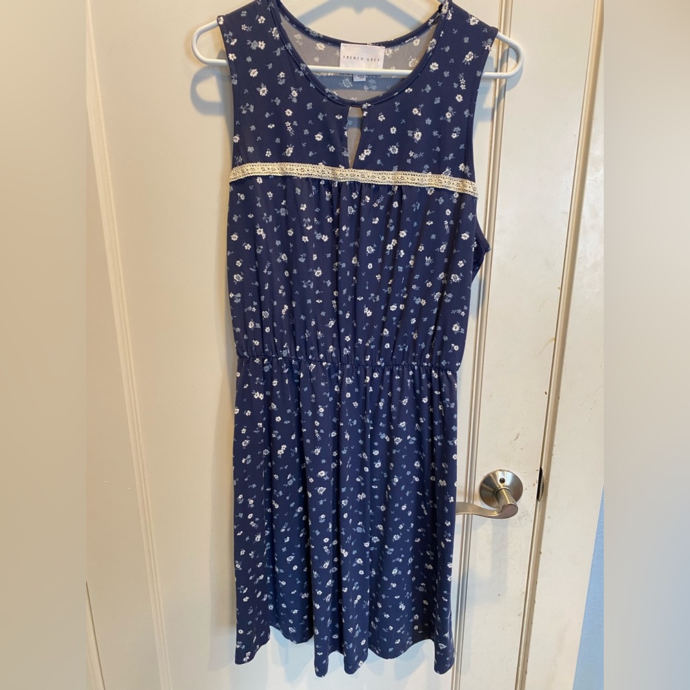 Adorable Spring/Summer dress!